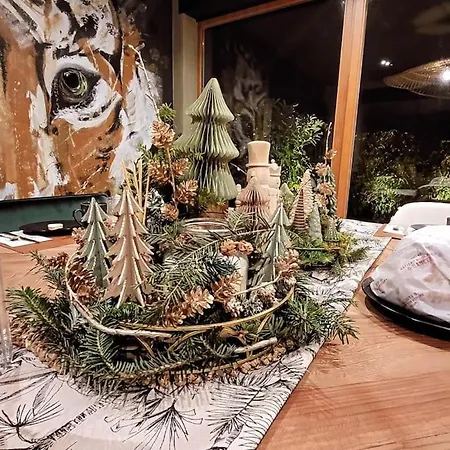 12 Personnes Proche Colmar * Niedermorschwihr