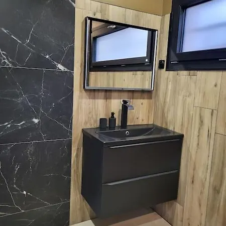 12 Personnes Proche Colmar Niedermorschwihr